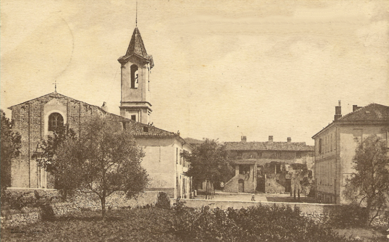 Eglise place ecole 1920