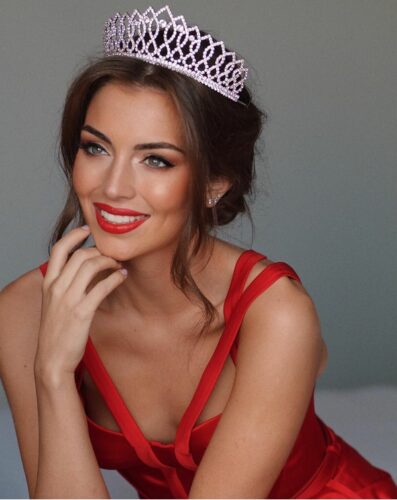 LARA GAUTIER MISS COTE D'AZUR 2020