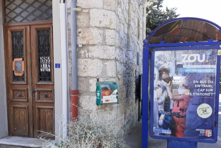 Photo Defibrillateur Chato9